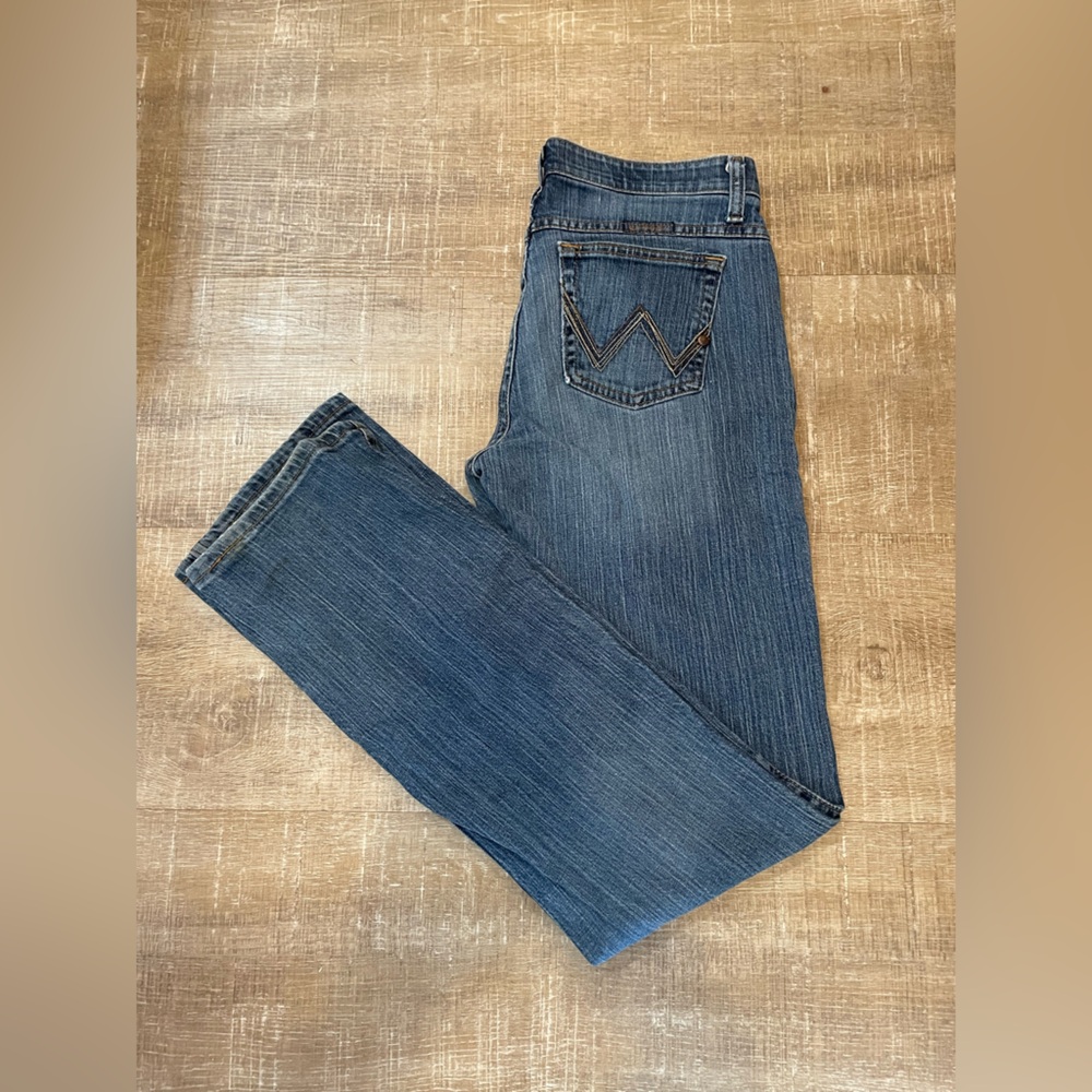 Wrangler Q-baby Women's Blue Boot Cut Jeans 3/4x36